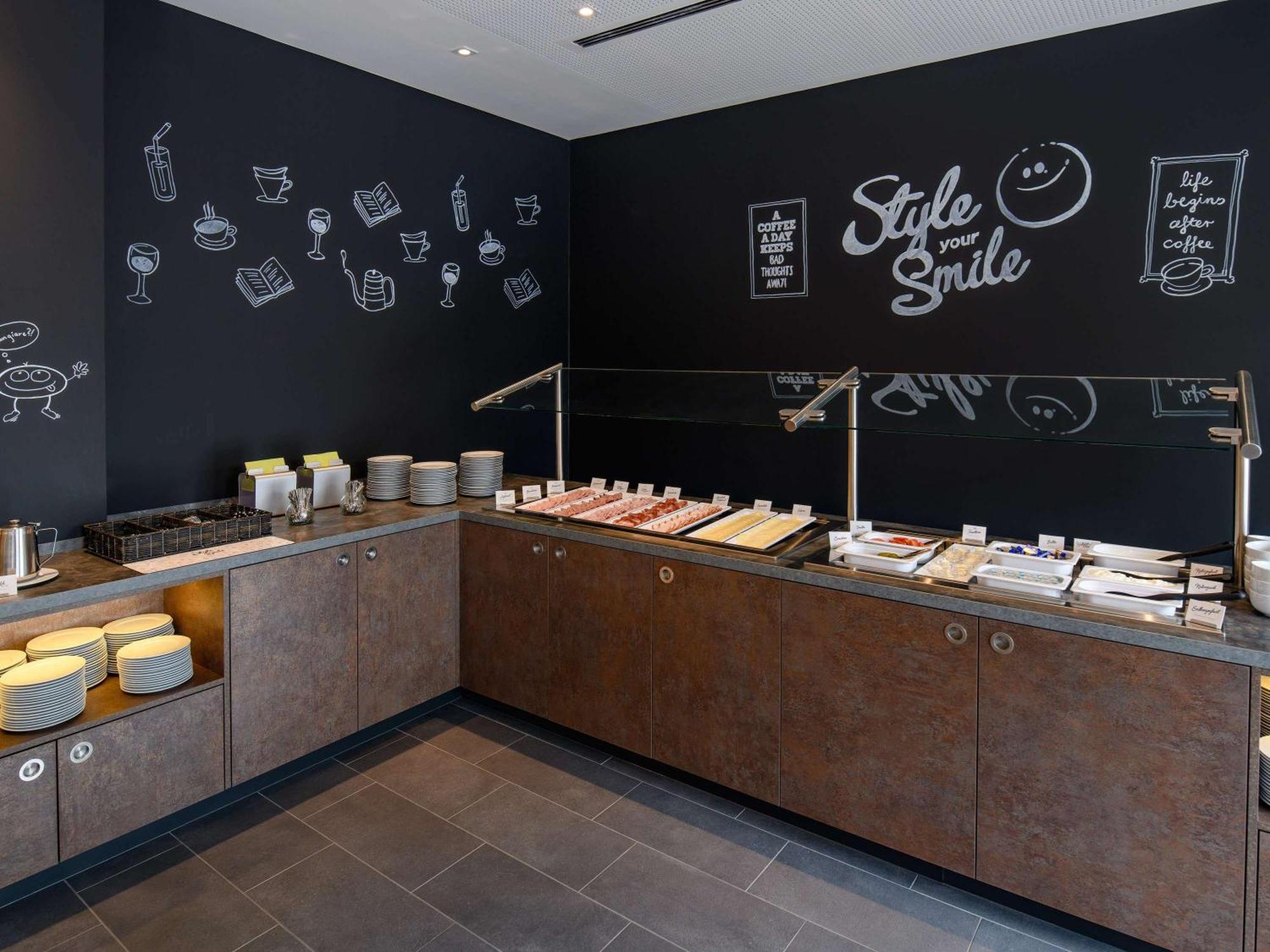 Ibis Styles Magdeburg Ξενοδοχείο Εξωτερικό φωτογραφία