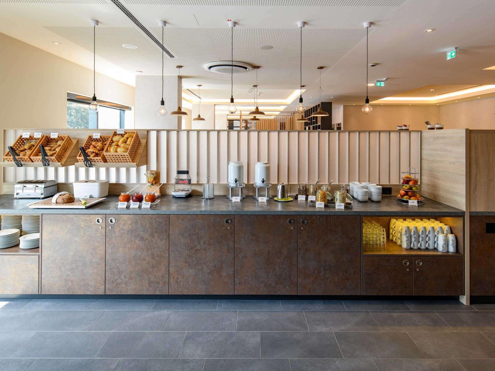 Ibis Styles Magdeburg Ξενοδοχείο Εξωτερικό φωτογραφία