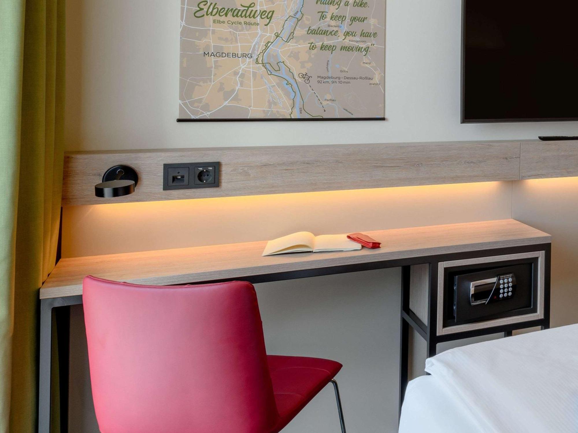 Ibis Styles Magdeburg Ξενοδοχείο Εξωτερικό φωτογραφία