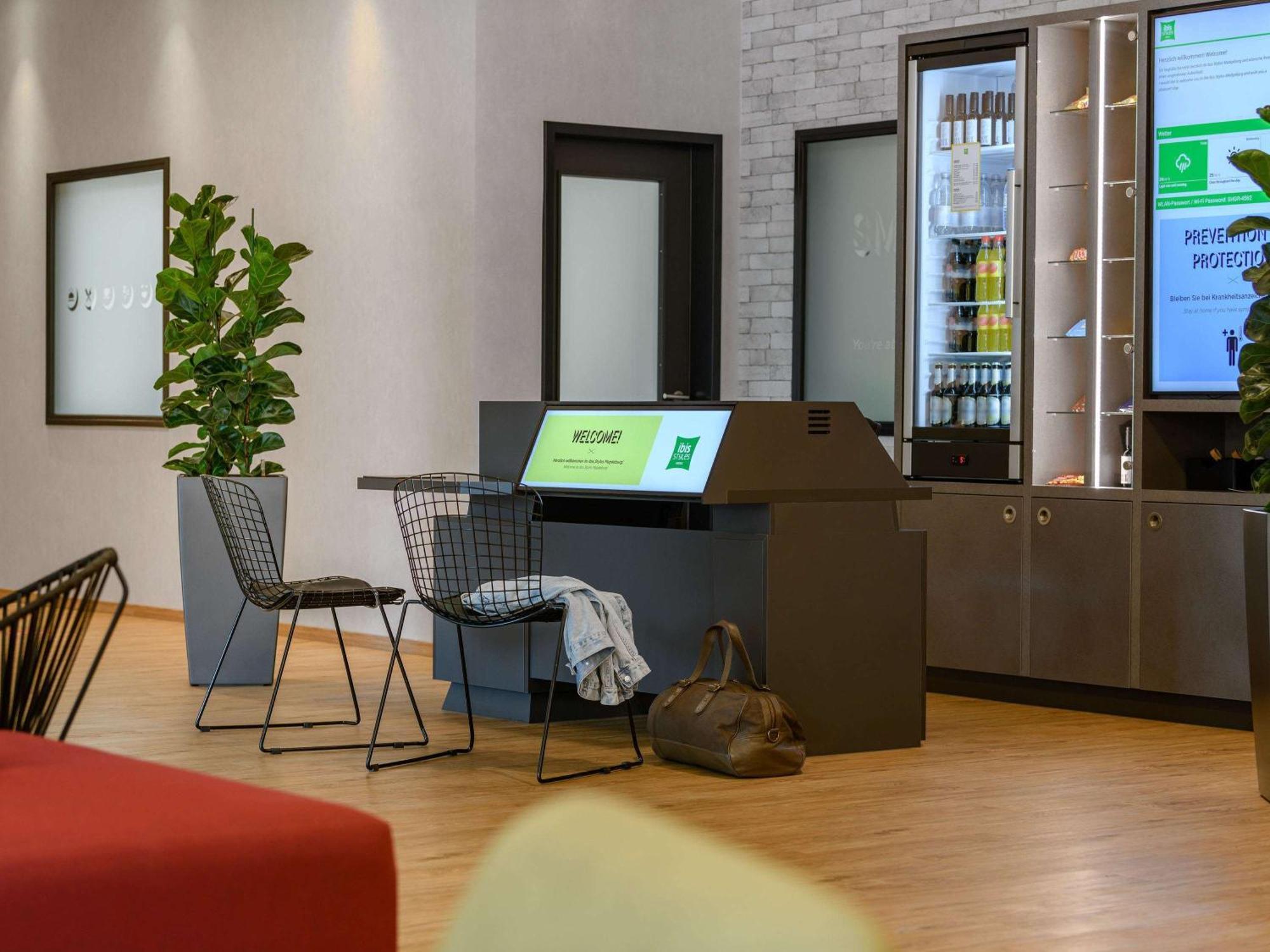 Ibis Styles Magdeburg Ξενοδοχείο Εξωτερικό φωτογραφία